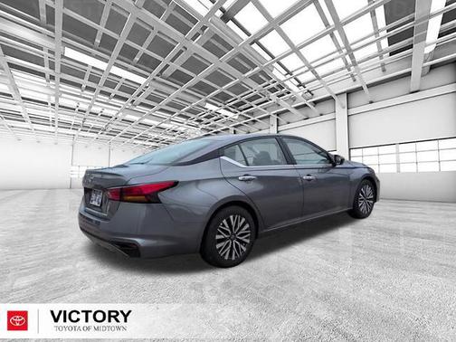 Gun Metallic 2025 Nissan Altima 2.5 SV