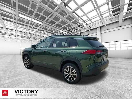 2025 Toyota Corolla Cross XLE