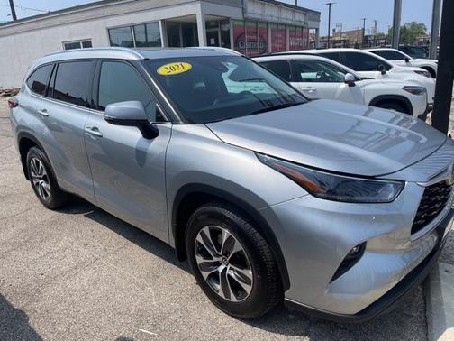 2021 Toyota Highlander XLE