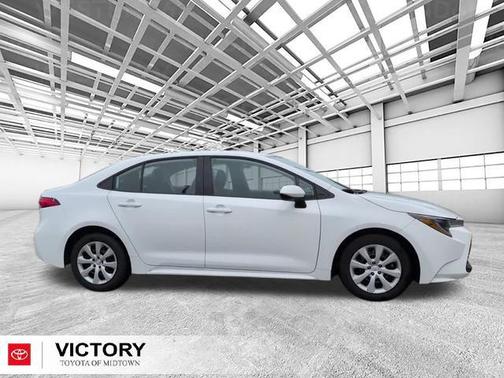 Ice Cap 2024 Toyota Corolla LE