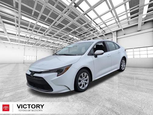Ice Cap 2024 Toyota Corolla LE
