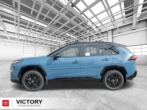 2025 Toyota RAV4 Hybrid SE