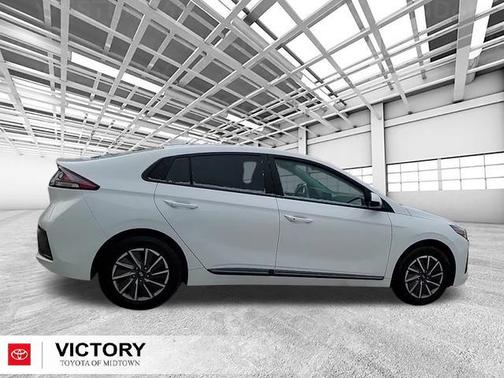 2021 Hyundai IONIQ EV SE