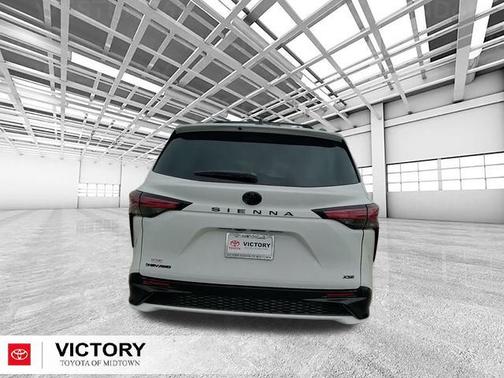 2026 Toyota Sienna XSE 7 Passenger