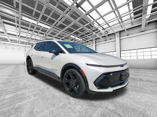 2024 Chevrolet Equinox EV RS