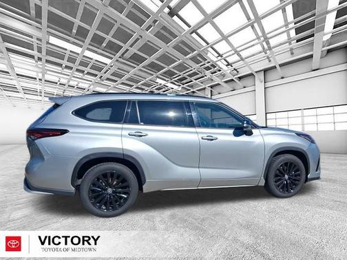 2024 Toyota Highlander XSE