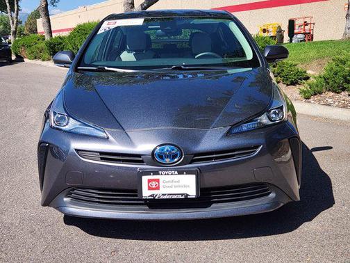 2022 Toyota Prius LE