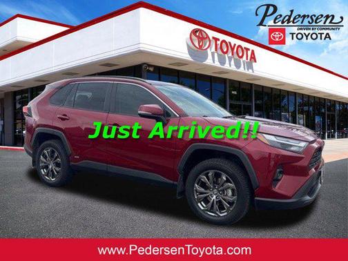 2022 Toyota RAV4 Hybrid XLE Premium