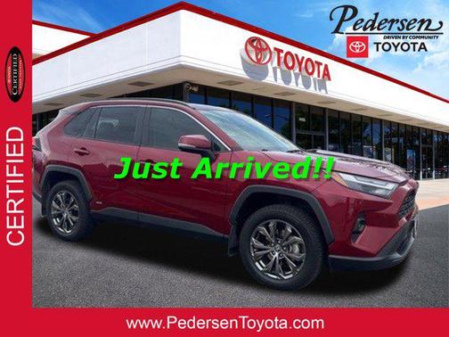 2022 Toyota RAV4 Hybrid XLE Premium