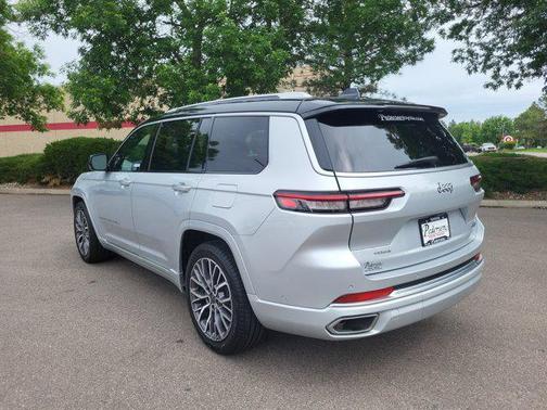 2023 Jeep Grand Cherokee L Summit Reserve