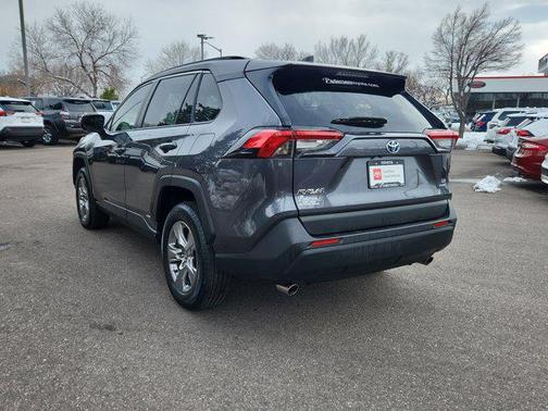 2023 Toyota RAV4 Hybrid LE