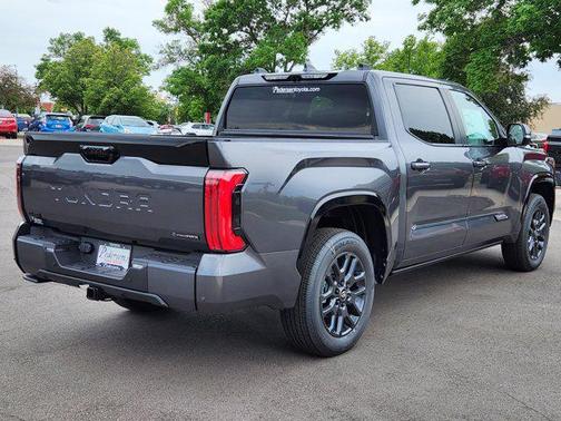 2025 Toyota Tundra Hybrid Platinum