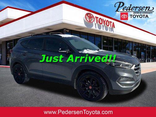 2017 Hyundai TUCSON Night