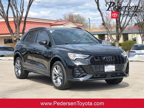 Mythos Black Metallic 2024 Audi Q3 45 S line Premium Plus