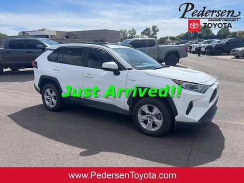 2021 Toyota RAV4 Hybrid XLE
