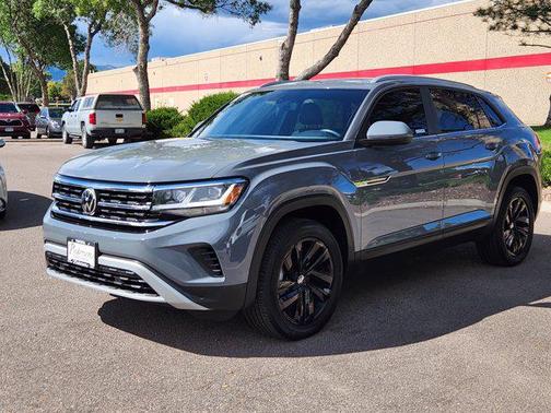 2022 Volkswagen Atlas Cross Sport 3.6L V6 SE w/Technology