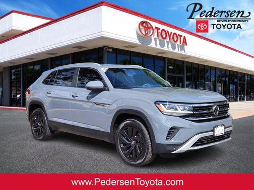 2022 Volkswagen Atlas Cross Sport 3.6L V6 SE w/Technology