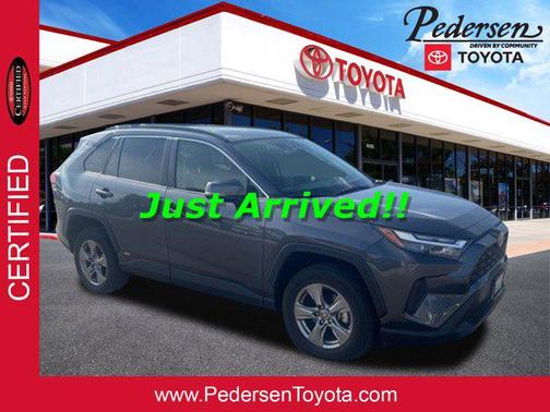 2022 Toyota RAV4 Hybrid XLE