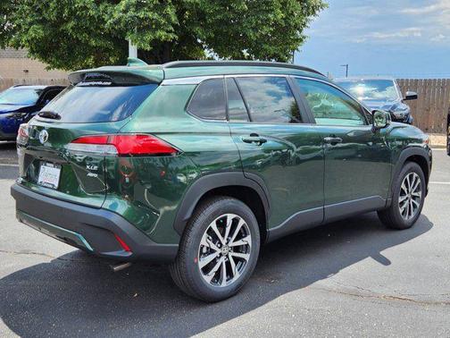 2025 Toyota Corolla Cross XLE