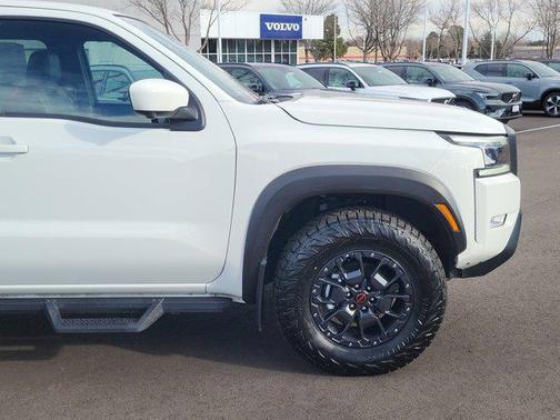 2022 Nissan Frontier PRO-4X