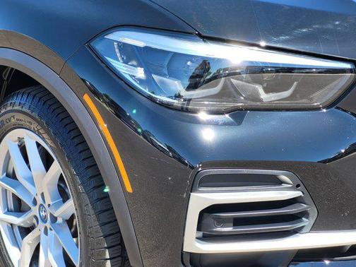 Jet Black 2023 BMW X5 PHEV xDrive45e