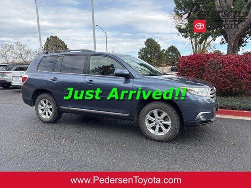 2013 Toyota Highlander SE