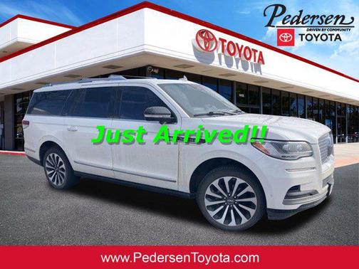 2023 Lincoln Navigator Reserve