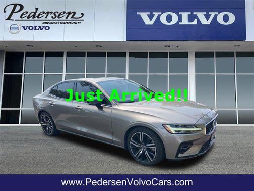2020 Volvo S60 T6 R-Design