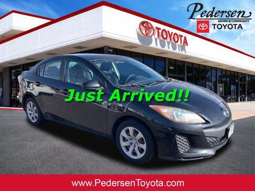 2013 Mazda Mazda3 i Sport