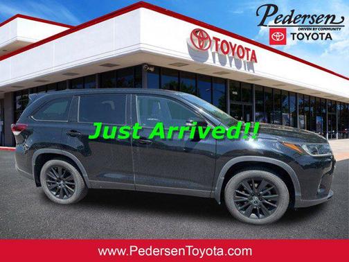 2019 Toyota Highlander SE