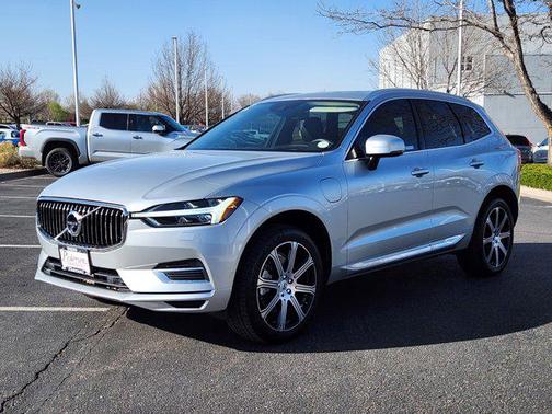 2020 Volvo XC60 Recharge Plug-In Hybrid T8 Inscription