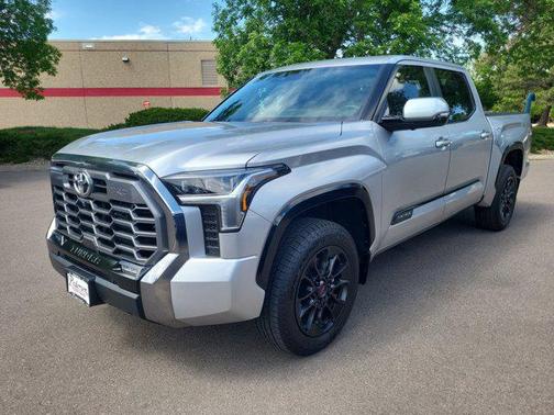 2024 Toyota Tundra Platinum