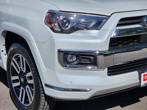 Wind Chill Pearl 2024 Toyota 4Runner Limited