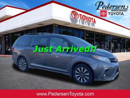 2019 Toyota Sienna XLE Premium
