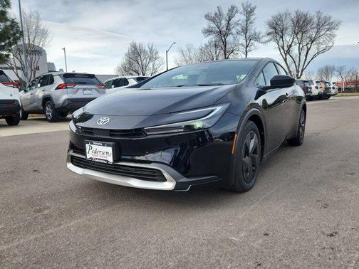 2026 Toyota Prius Plug-In Hybrid SE