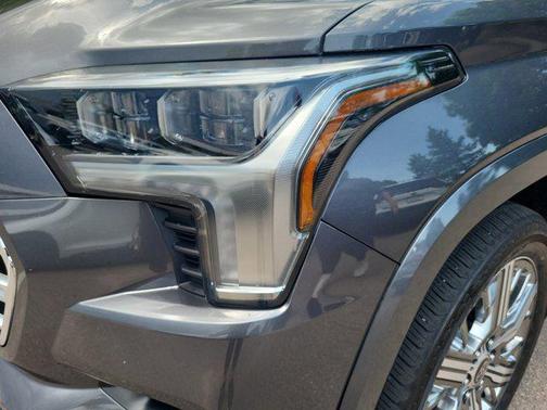2024 Toyota Sequoia Base