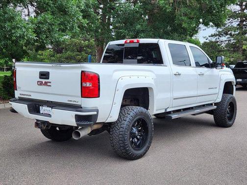2017 GMC Sierra 2500 Denali