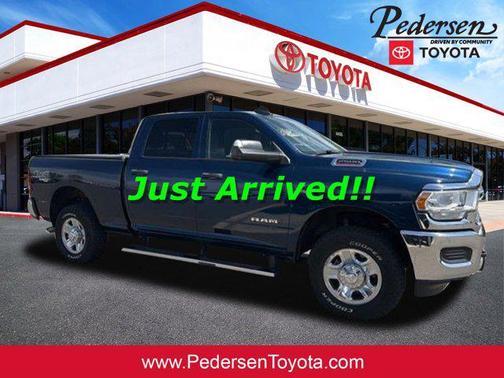 Patriot Blue Pearlcoat 2021 RAM 2500 Tradesman Crew Cab 4x4 6'4' Box