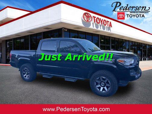 2017 Toyota Tacoma SR