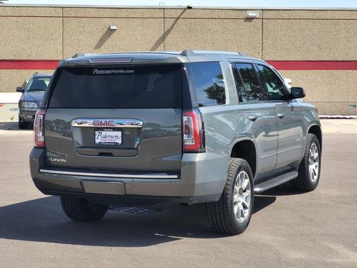Mineral Metallic 2018 GMC Yukon Denali