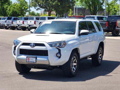 Super White 2018 Toyota 4Runner TRD Off Road Premium