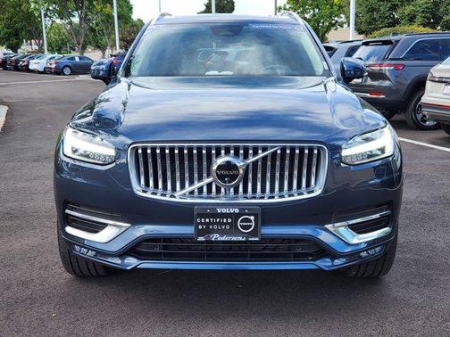 2024 Volvo XC90 B6 Plus Bright Theme 6-Seater