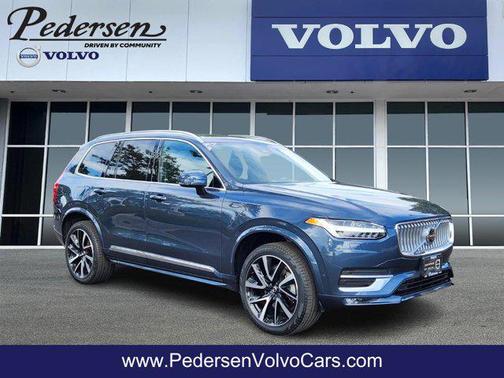 2024 Volvo XC90 B6 Plus Bright Theme 6-Seater