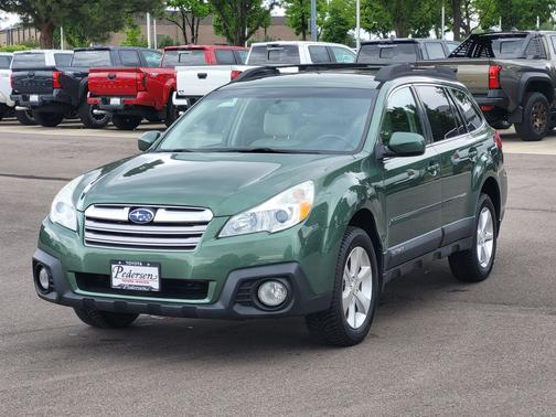 Cypress Green Pearl 2013 Subaru Outback 2.5i Limited