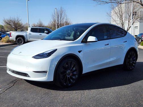 2022 Tesla Model Y Performance Dual Motor All-Wheel Drive