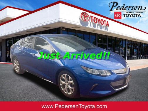 Kinetic Blue Metallic 2017 Chevrolet Volt Premier