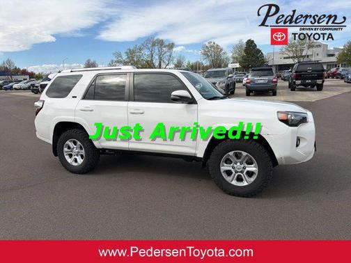 Super White 2017 Toyota 4Runner SR5 Premium