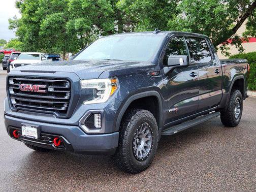 2022 GMC Sierra 1500 AT4