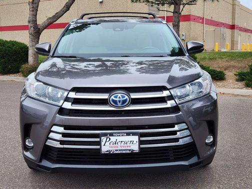 2019 Toyota Highlander Hybrid Limited