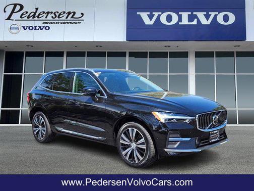 2022 Volvo XC60 B6 Inscription